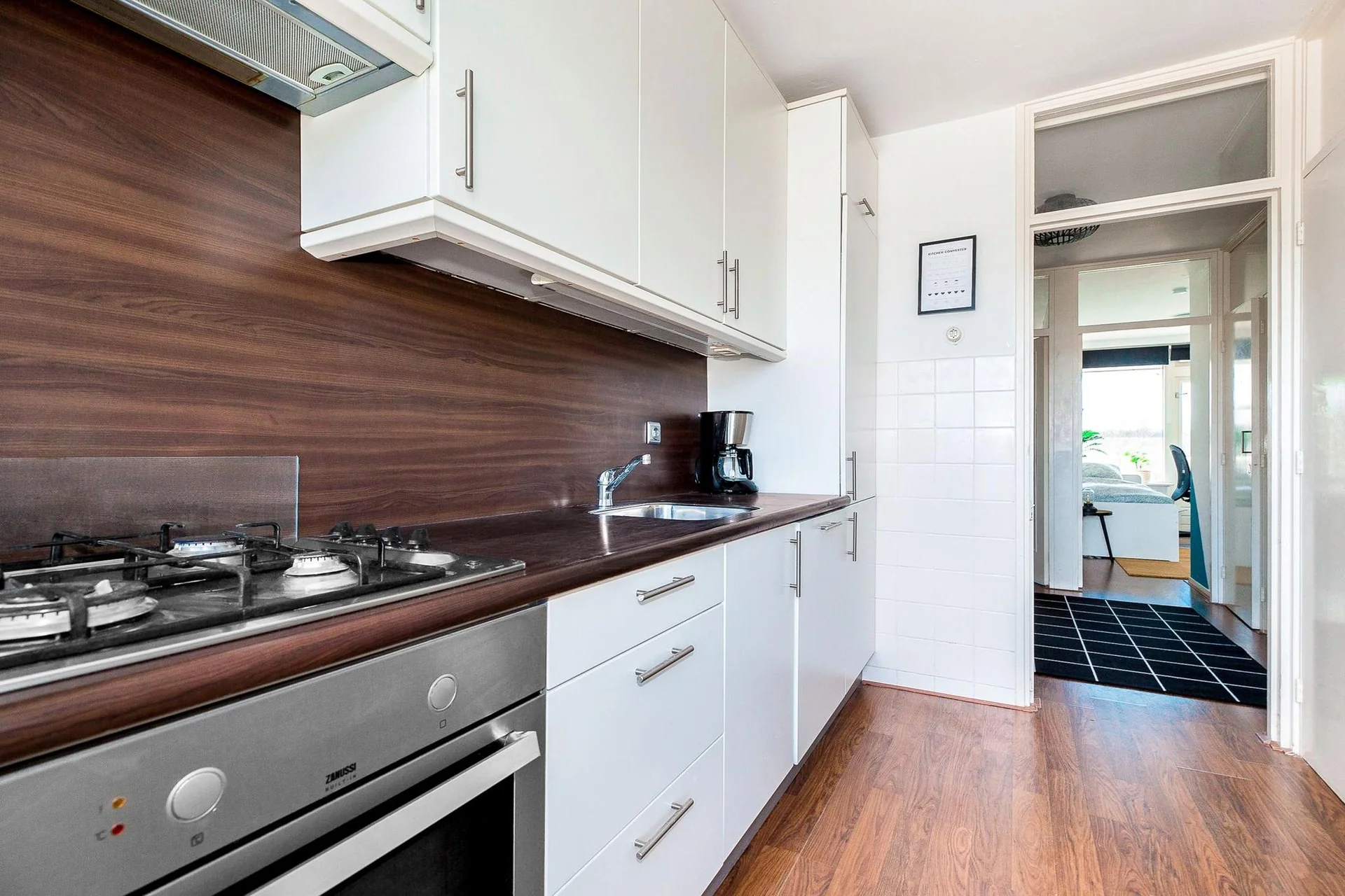Foto van de Kamer gelegen aan de Edmond Hellenraadstraat in Rotterdam