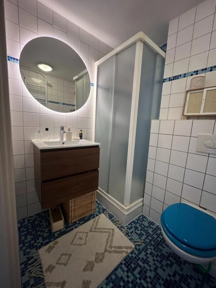 Foto van de Kamer gelegen aan de Bilderdijkkade in Amsterdam