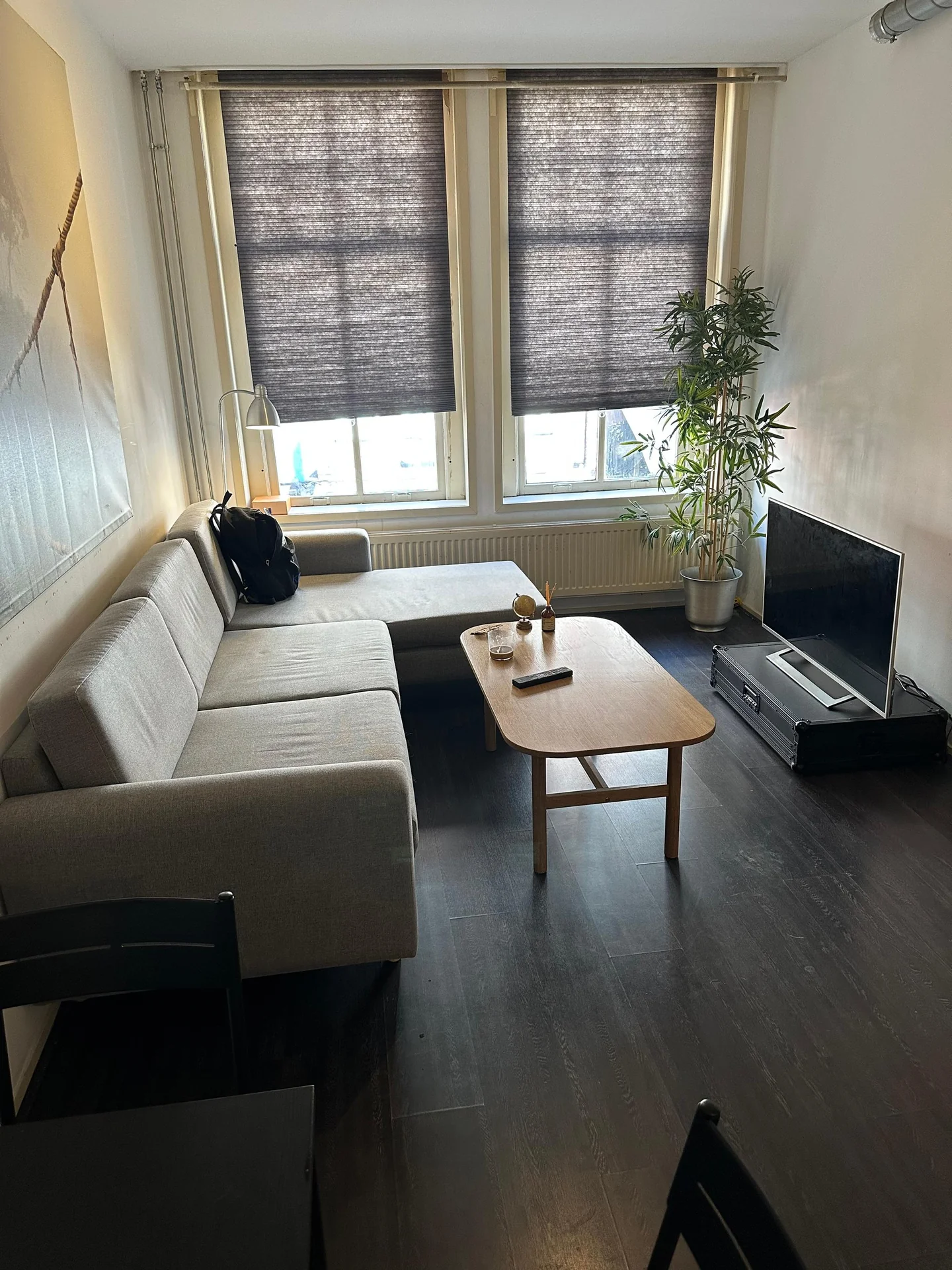 Foto van de Kamer gelegen aan de Lange Leidsedwarsstraat in Amsterdam