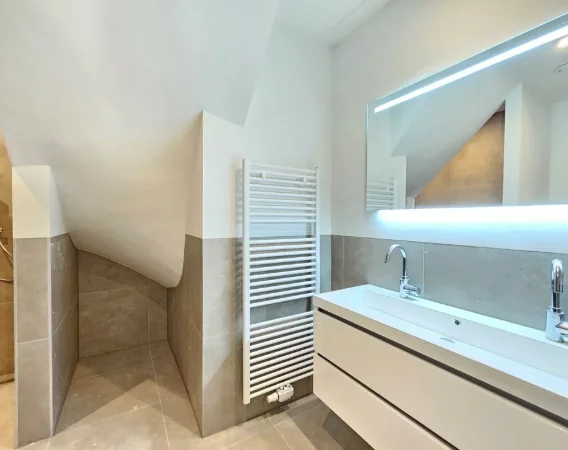 Foto van de Appartement gelegen aan de Stadionkade in Amsterdam