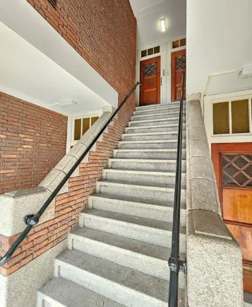 Foto van de Appartement gelegen aan de Stadionkade in Amsterdam