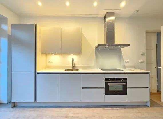 Foto van de Appartement gelegen aan de Stadionkade in Amsterdam