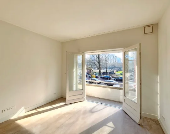 Foto van de Appartement gelegen aan de Stadionkade in Amsterdam