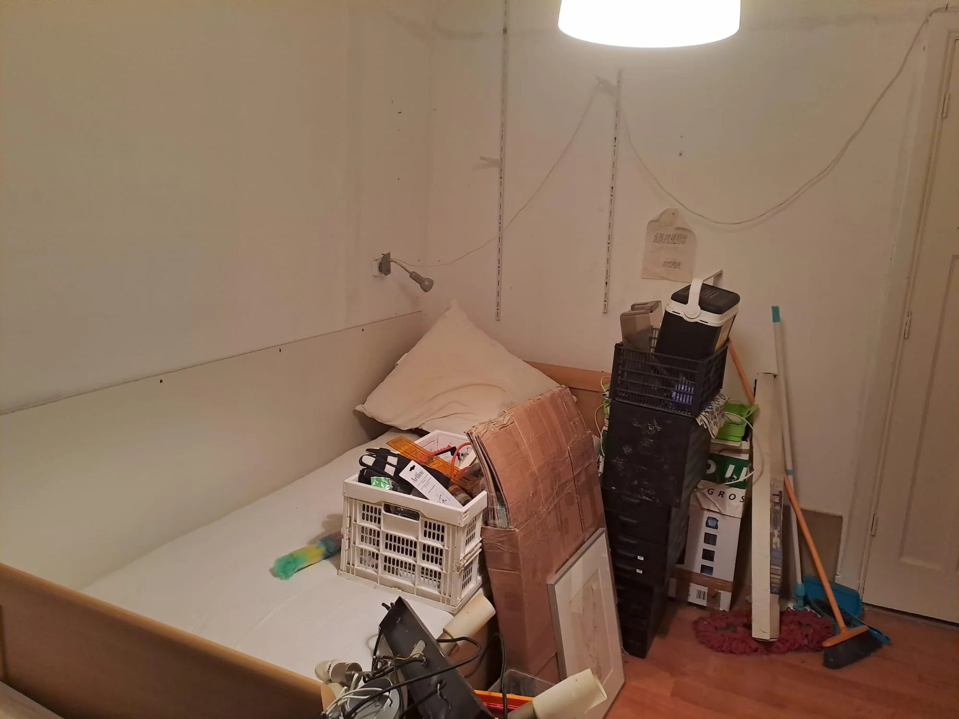 Foto van de Kamer gelegen aan de Jan ten Brinkstraat in Den Haag