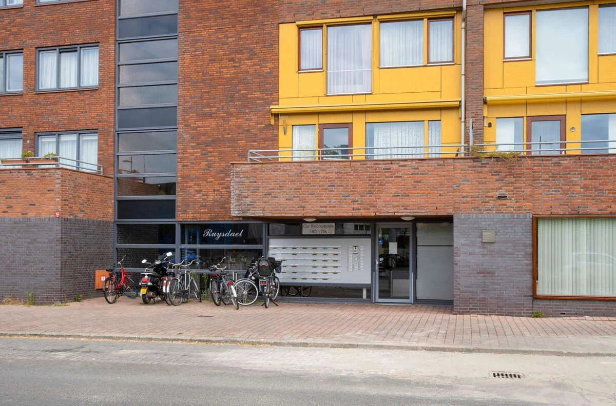 Foto van de Appartement gelegen aan de Cor Kieboomplein in Rotterdam