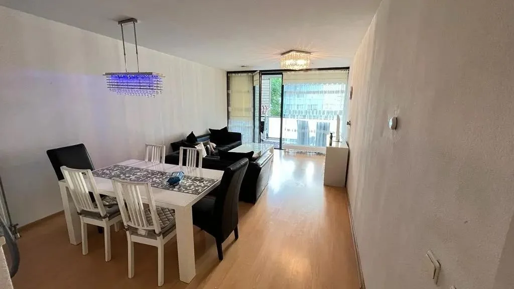 Foto van de Kamer gelegen aan de Alma Tademastraat in Amsterdam