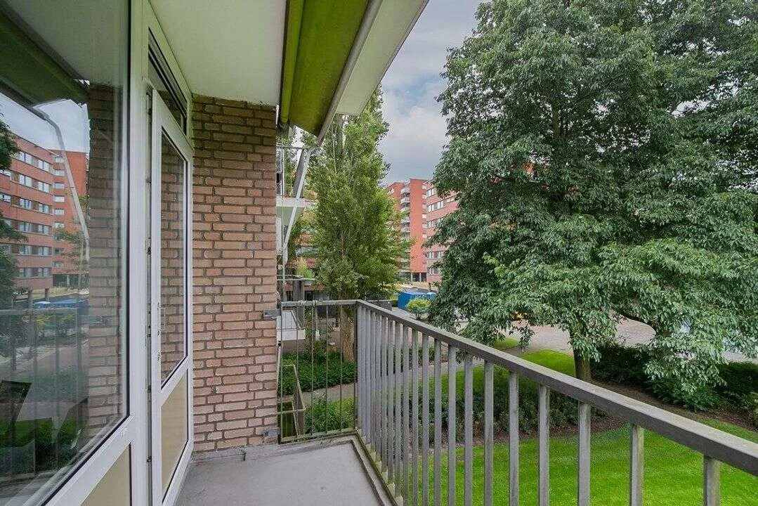 Foto van de Appartement gelegen aan de Mr. G. Groen van Prinstererlaan in Amstelveen