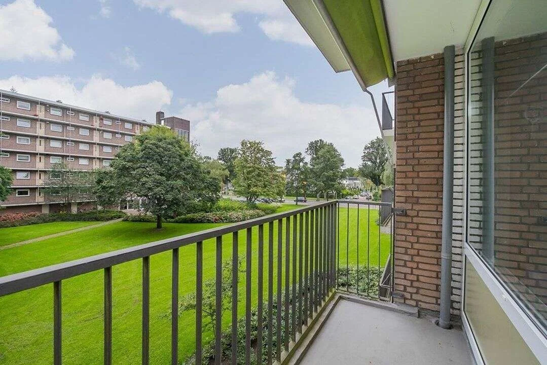 Foto van de Appartement gelegen aan de Mr. G. Groen van Prinstererlaan in Amstelveen