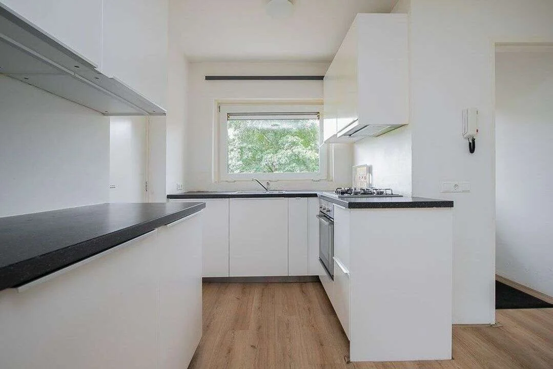 Foto van de Appartement gelegen aan de Mr. G. Groen van Prinstererlaan in Amstelveen