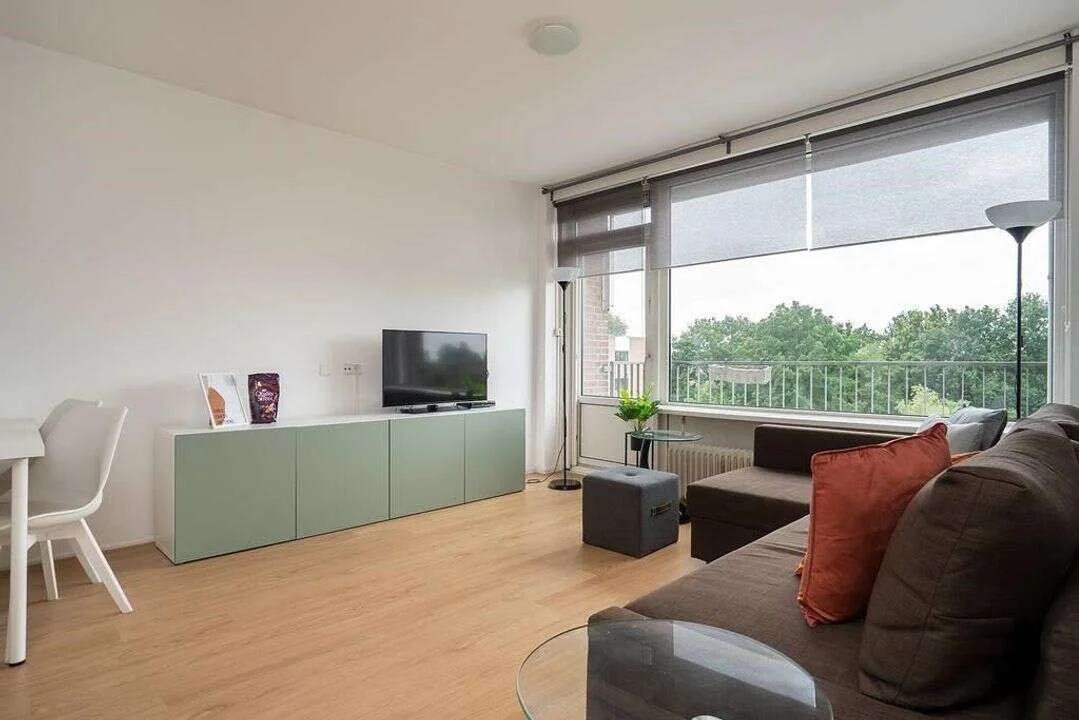 Foto van de Appartement gelegen aan de Mr. G. Groen van Prinstererlaan in Amstelveen