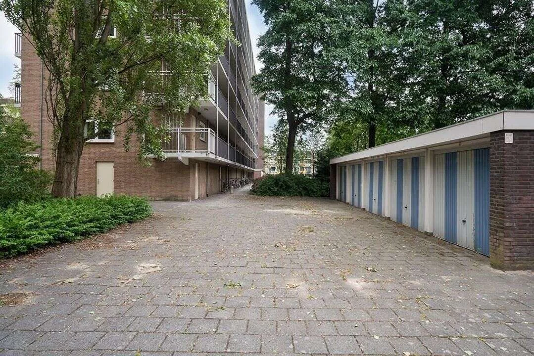 Foto van de Appartement gelegen aan de Mr. G. Groen van Prinstererlaan in Amstelveen