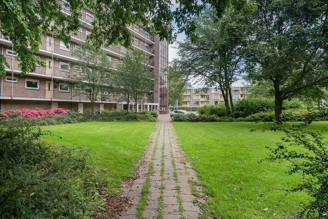 Foto van de Appartement gelegen aan de Mr. G. Groen van Prinstererlaan in Amstelveen