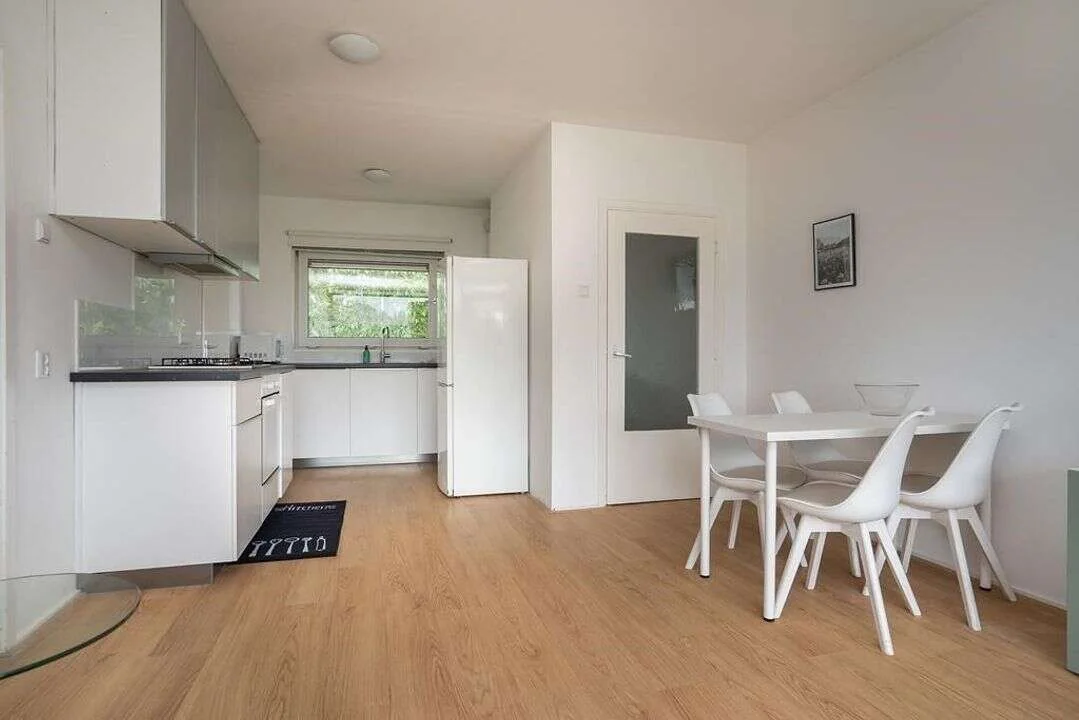 Foto van de Appartement gelegen aan de Mr. G. Groen van Prinstererlaan in Amstelveen