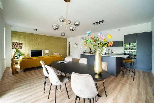 Foto van de Appartement gelegen aan de Burgemeester Rijnderslaan in Amstelveen