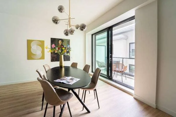 Foto van de Appartement gelegen aan de Burgemeester Rijnderslaan in Amstelveen