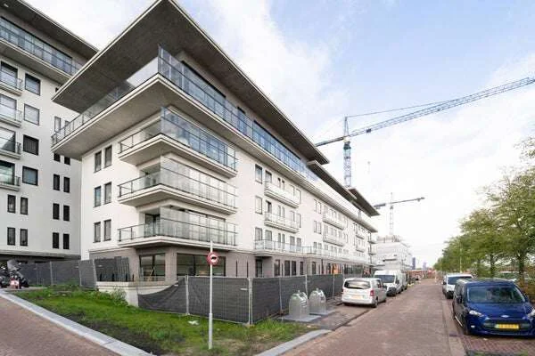 Foto van de Appartement gelegen aan de Burgemeester Rijnderslaan in Amstelveen