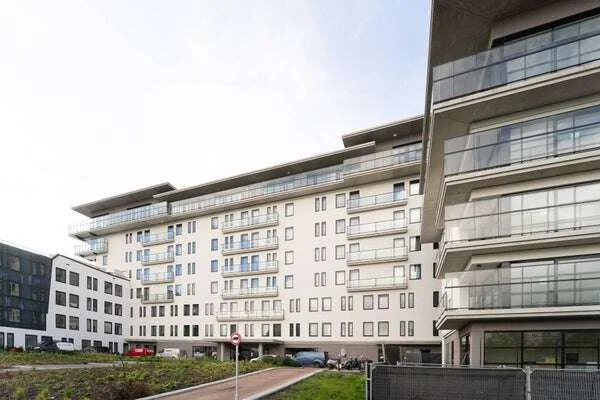 Foto van de Appartement gelegen aan de Burgemeester Rijnderslaan in Amstelveen