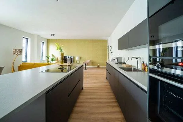 Foto van de Appartement gelegen aan de Burgemeester Rijnderslaan in Amstelveen