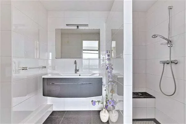 Foto van de Appartement gelegen aan de C. van Eesterenlaan in Amsterdam