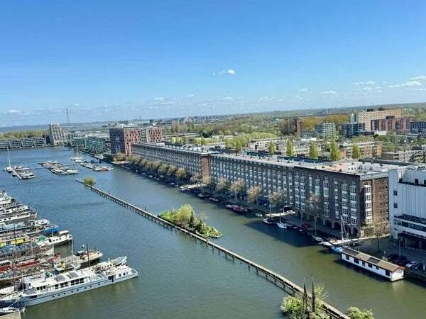 Foto van de Appartement gelegen aan de C. van Eesterenlaan in Amsterdam