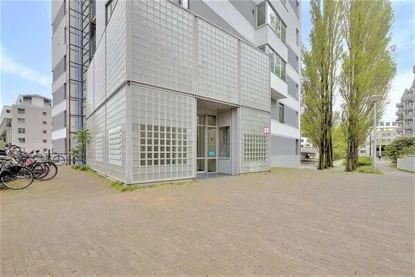 Foto van de Appartement gelegen aan de C. van Eesterenlaan in Amsterdam
