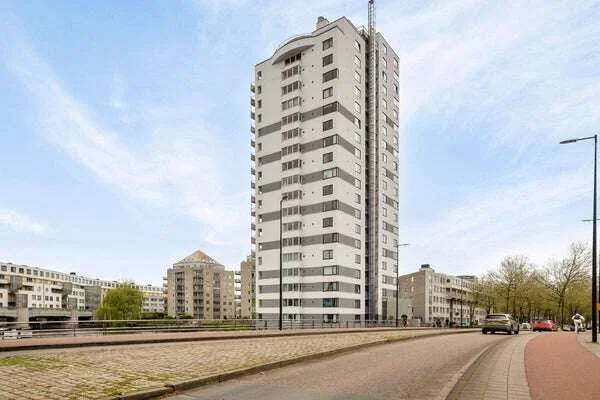 Foto van de Appartement gelegen aan de C. van Eesterenlaan in Amsterdam