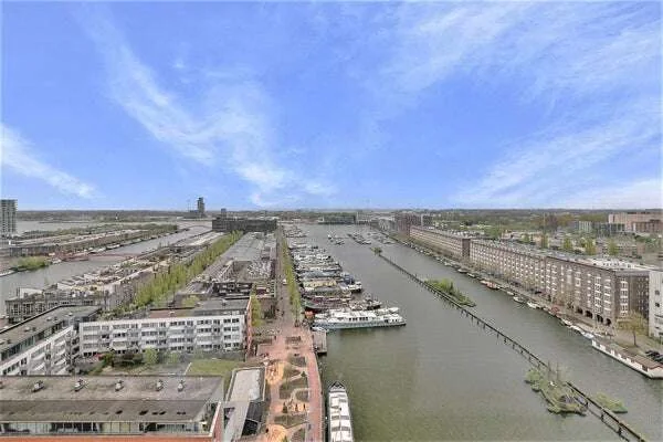 Foto van de Appartement gelegen aan de C. van Eesterenlaan in Amsterdam