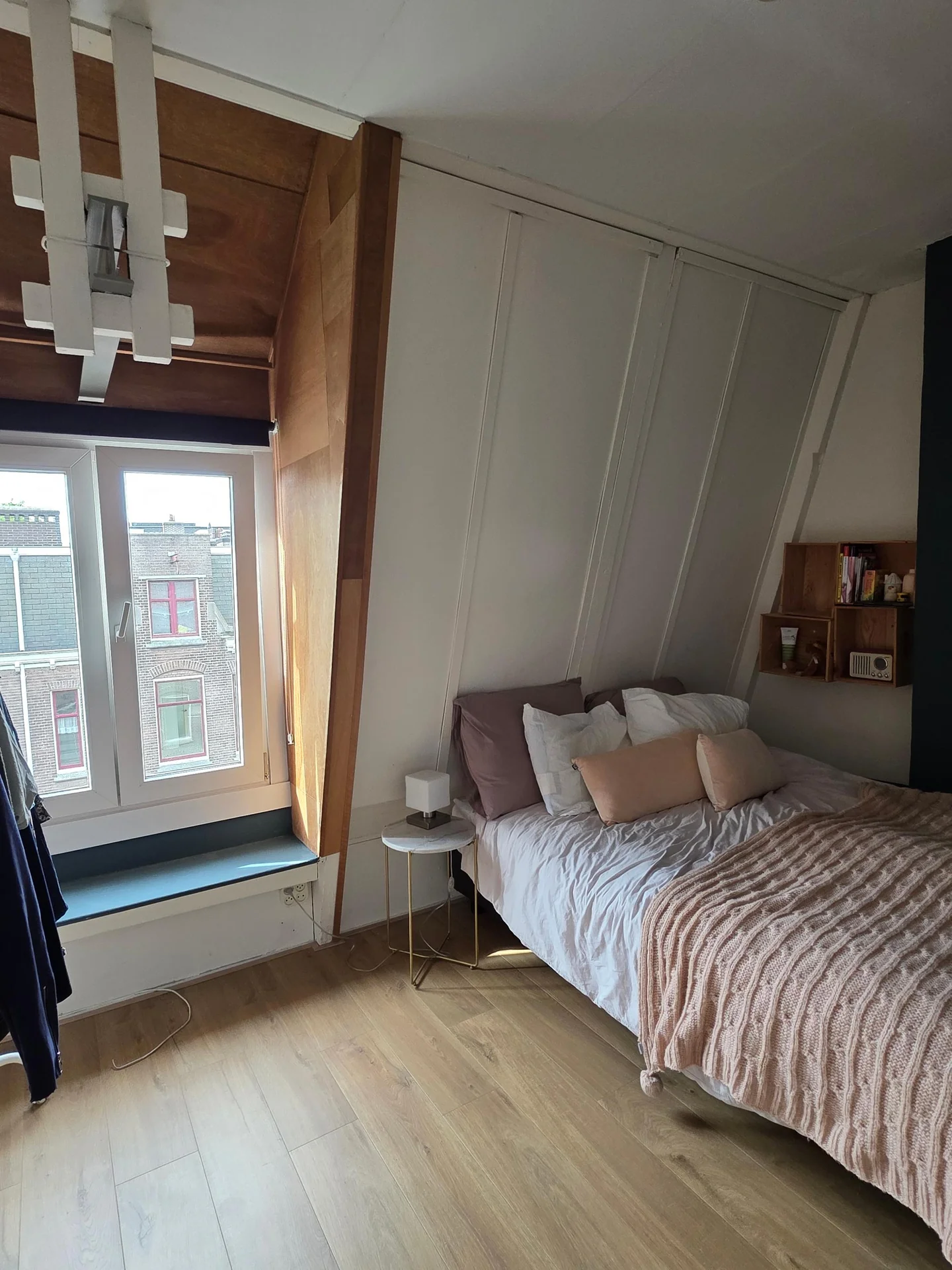 Foto van de Kamer gelegen aan de Pieter Aertszstraat in Amsterdam