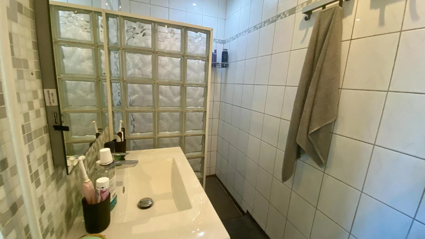 Foto van de Kamer gelegen aan de Burgemeester Caan van Necklaan in Leidschendam