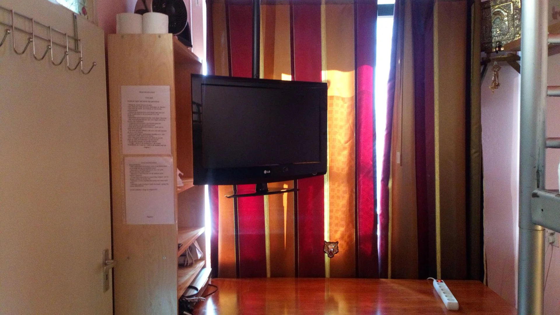 Foto van de Kamer gelegen aan de Ooststraat in Den Haag