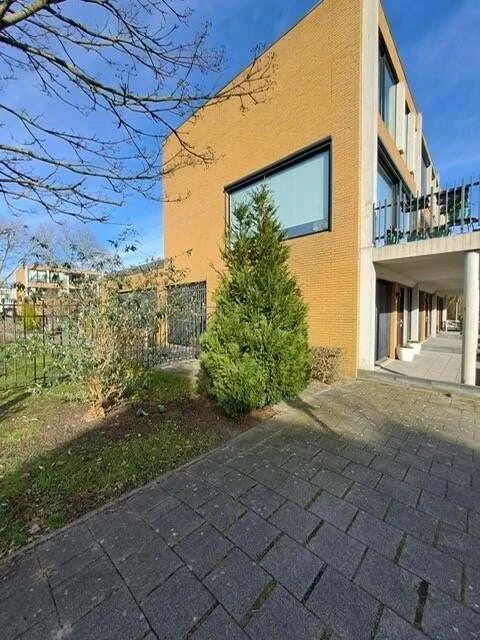 Foto van de Appartement gelegen aan de Poelenburg in Rotterdam