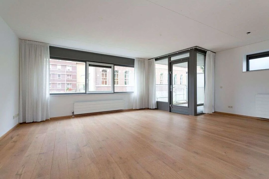 Foto van de Appartement gelegen aan de Honingerdijk in Rotterdam