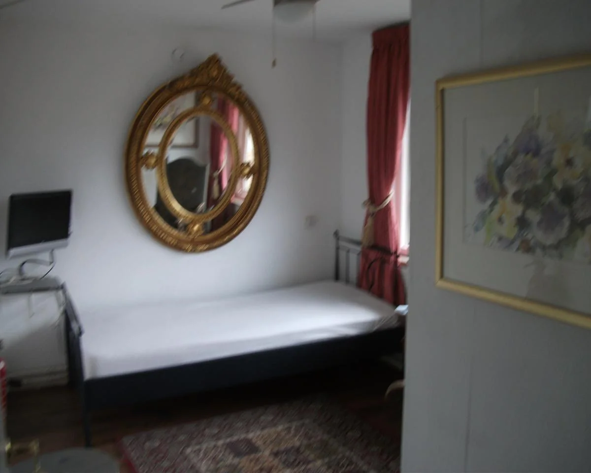 Foto van de Kamer gelegen aan de Vincent van Goghplein in Almelo