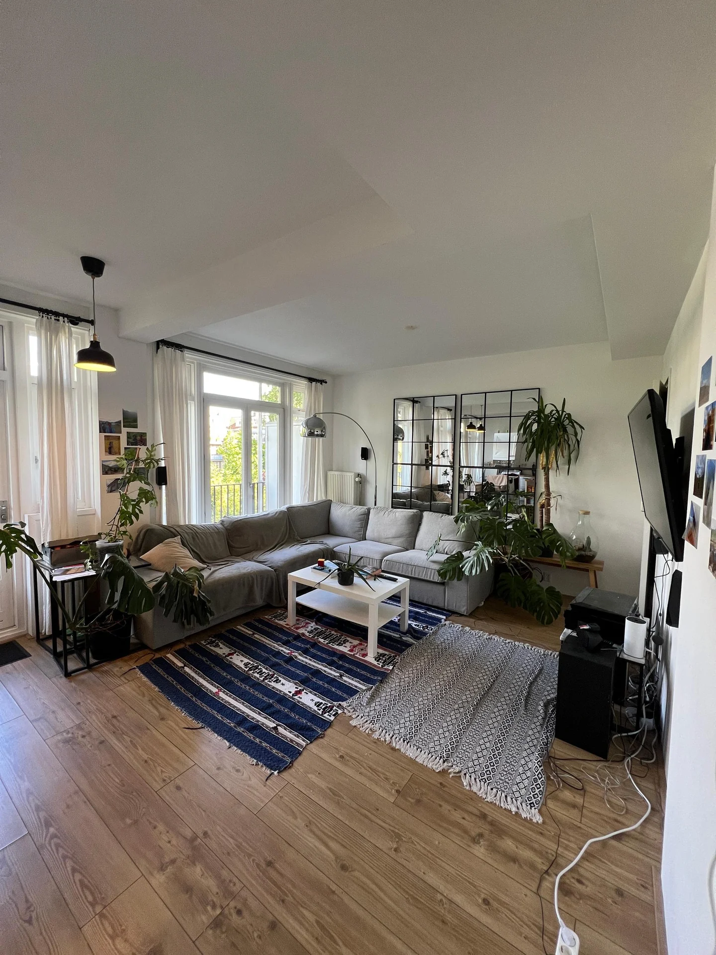 geblurde versie van de foto als achtergrond