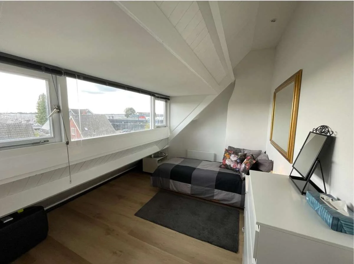 Foto van de Appartement gelegen aan de Oud-Loosdrechtsedijk in Loosdrecht