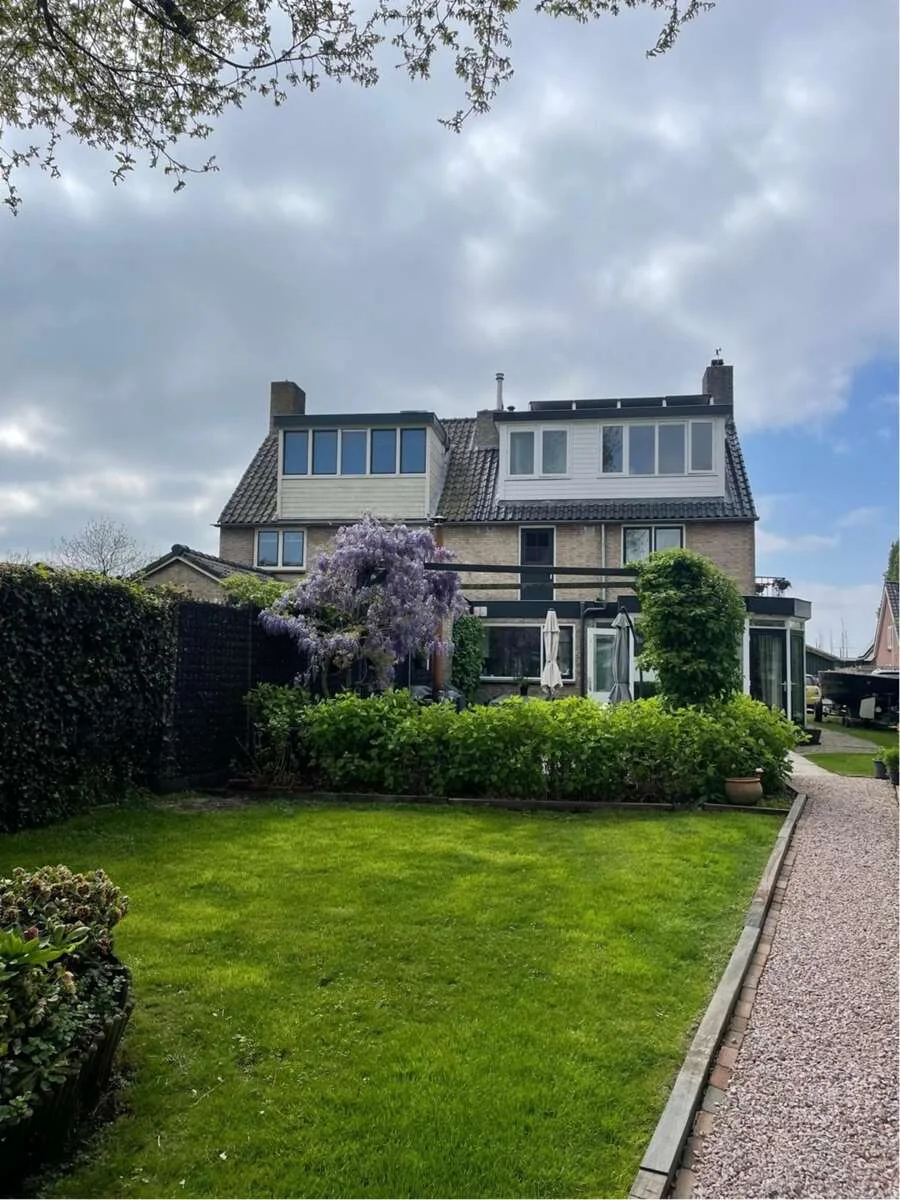 Foto van de Appartement gelegen aan de Oud-Loosdrechtsedijk in Loosdrecht