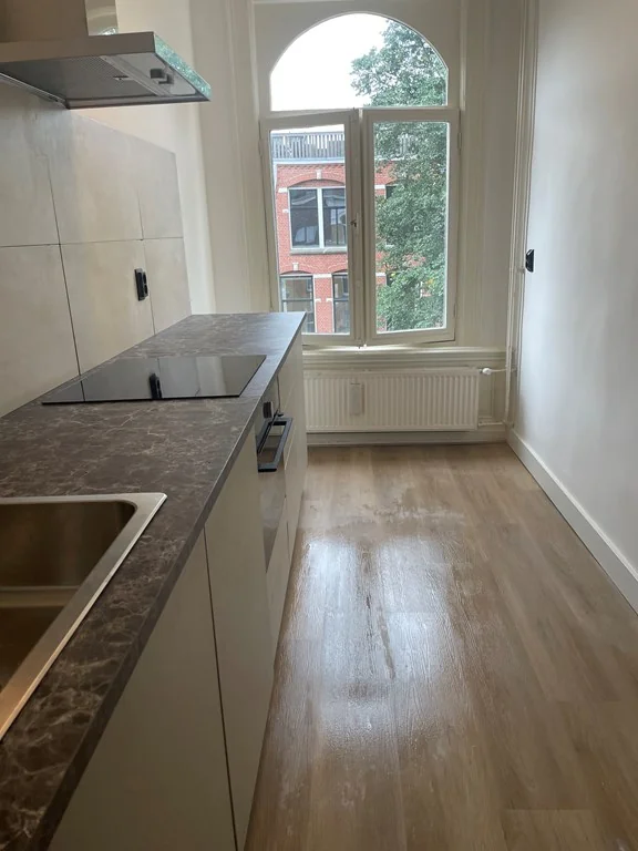 Foto van de Appartement gelegen aan de J. Verhulststraat in Amsterdam