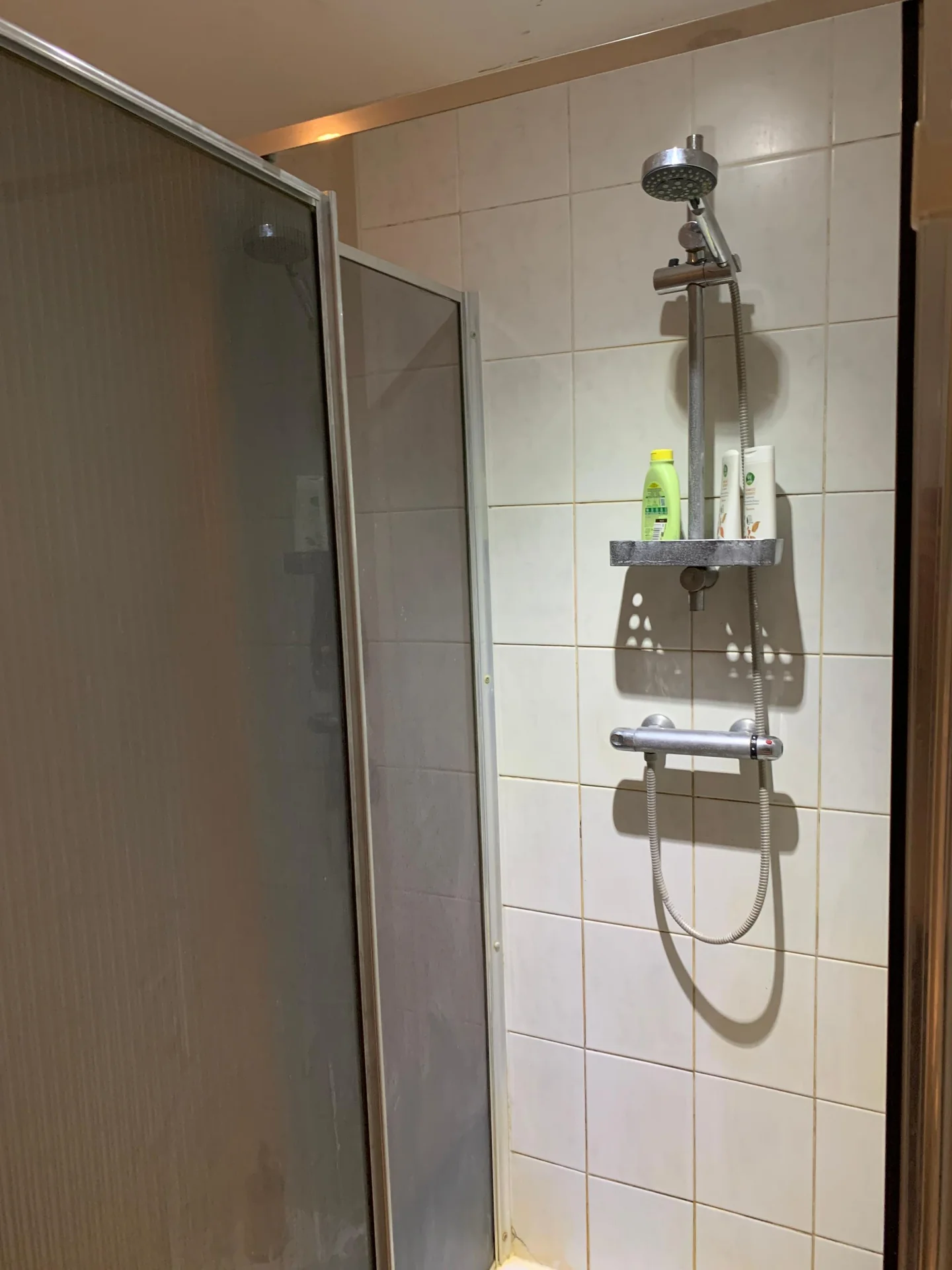 Foto van de Kamer gelegen aan de De Genestetlaan in Den Haag
