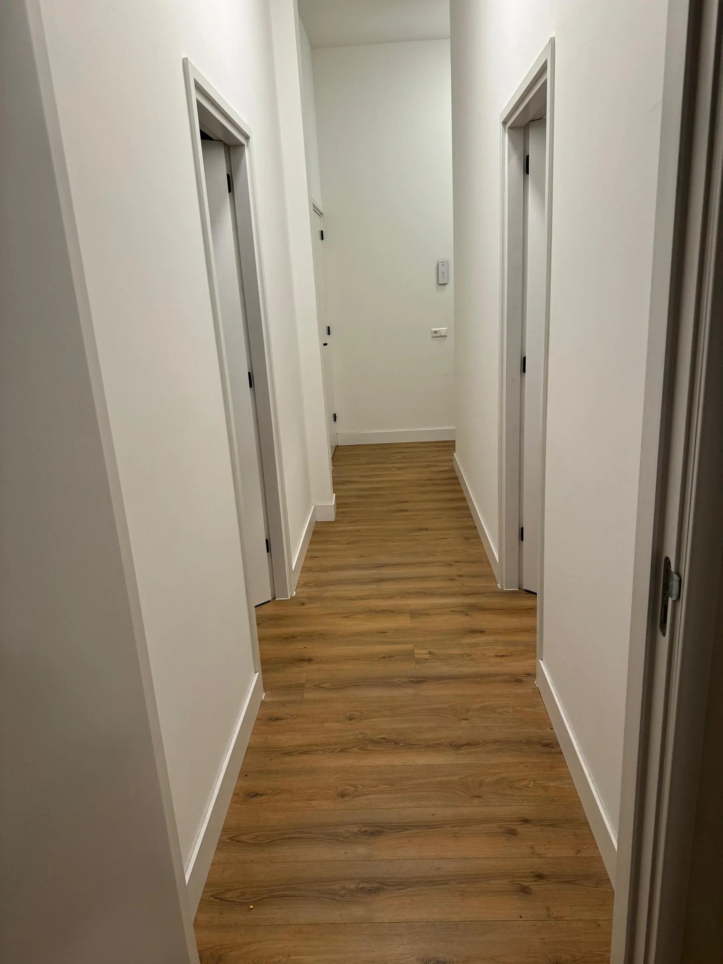 Foto van de Kamer gelegen aan de Gerrit van de Lindestraat in Rotterdam