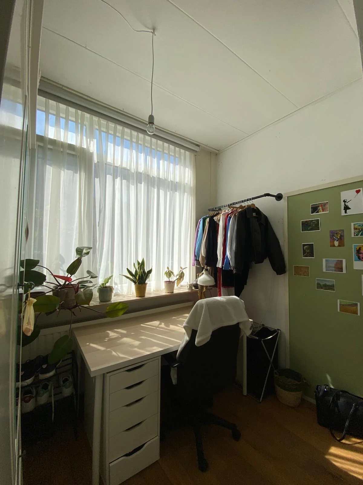 geblurde versie van de foto als achtergrond