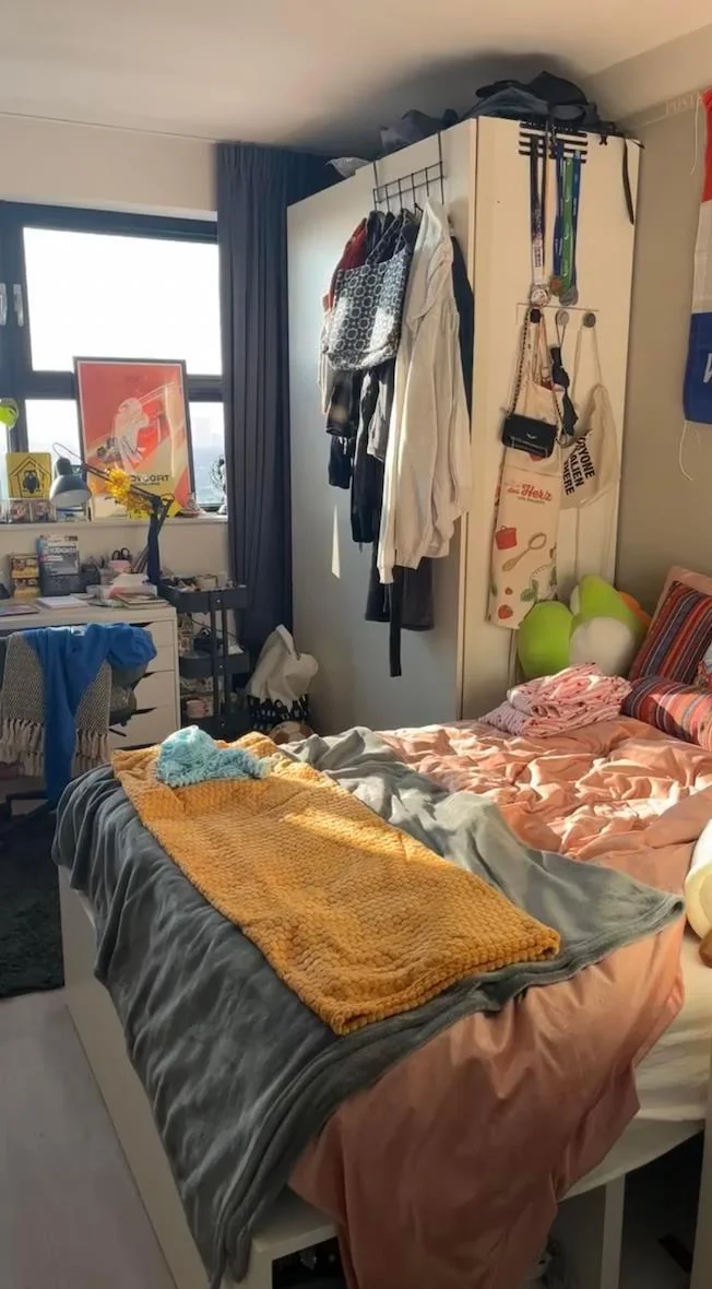 Foto van de Kamer gelegen aan de Wouter van Doeverenplein in Groningen