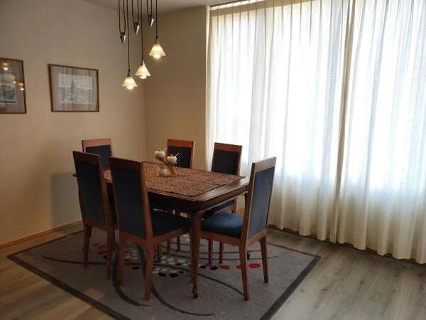 Foto van de Appartement gelegen aan de Omval in Amsterdam
