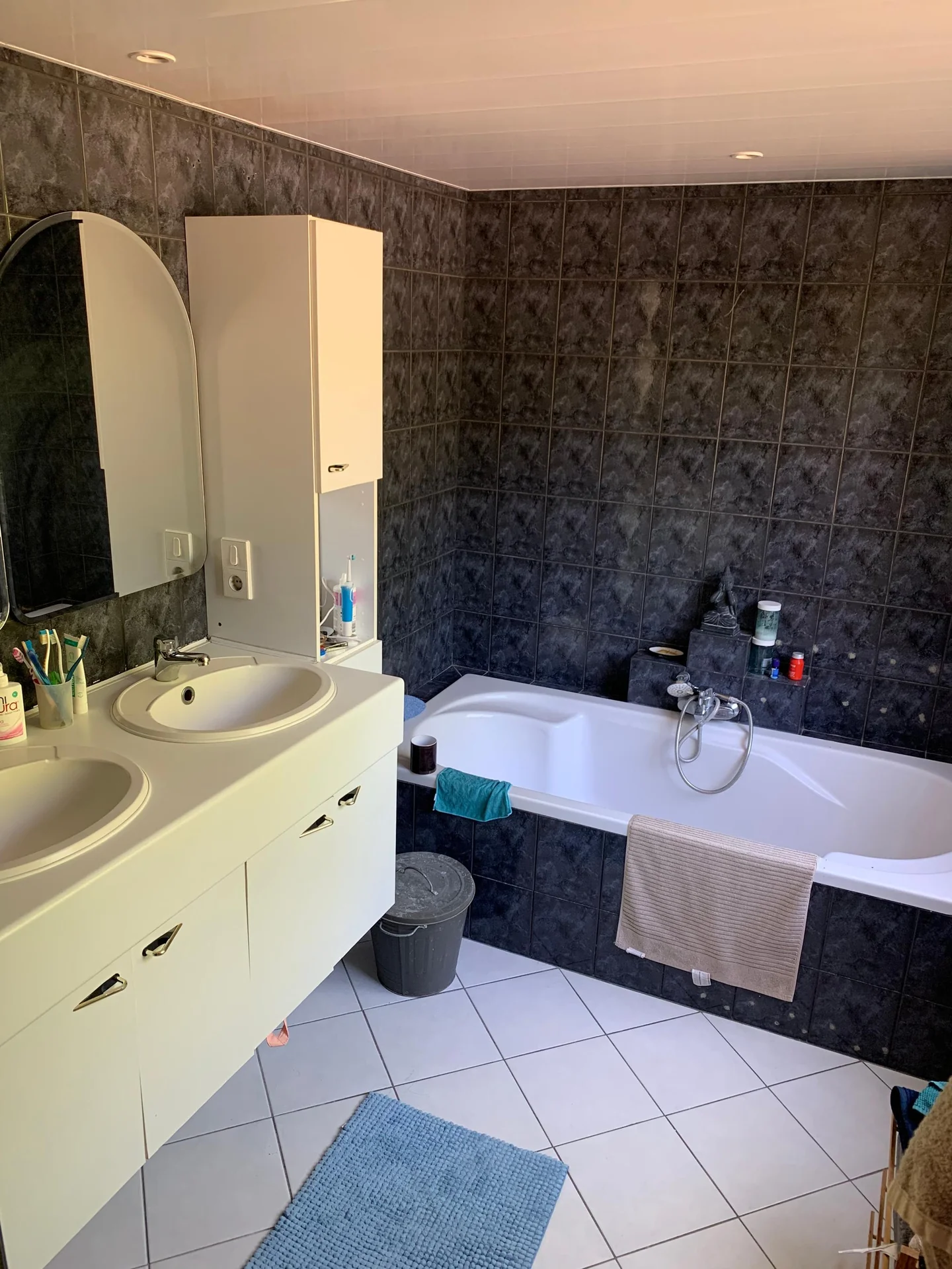 Foto van de Kamer gelegen aan de Emingaheerd in Groningen