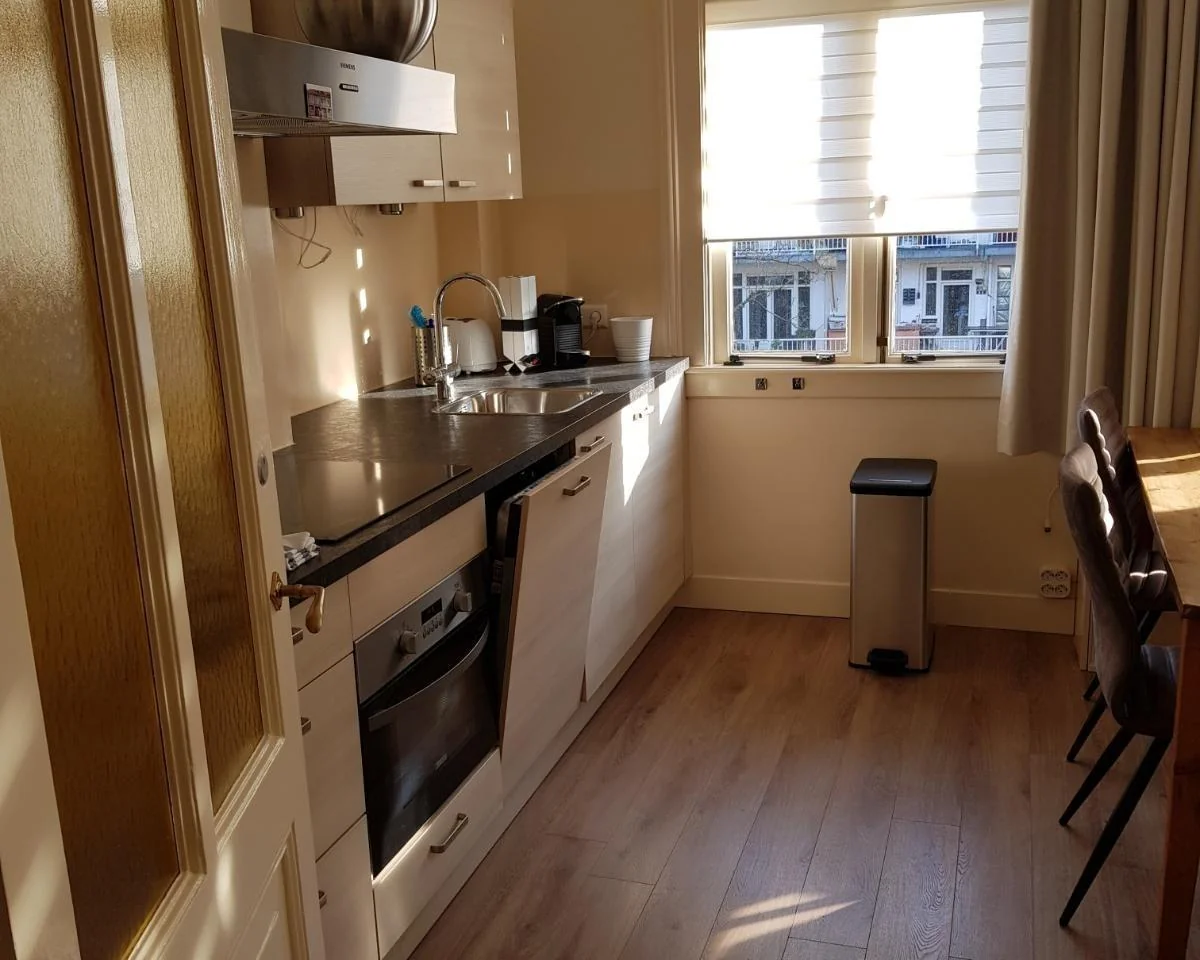 Foto van de Studio gelegen aan de Eerste Helmersstraat in Amsterdam
