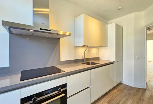 Foto van de Appartement gelegen aan de Stadionkade in Amsterdam