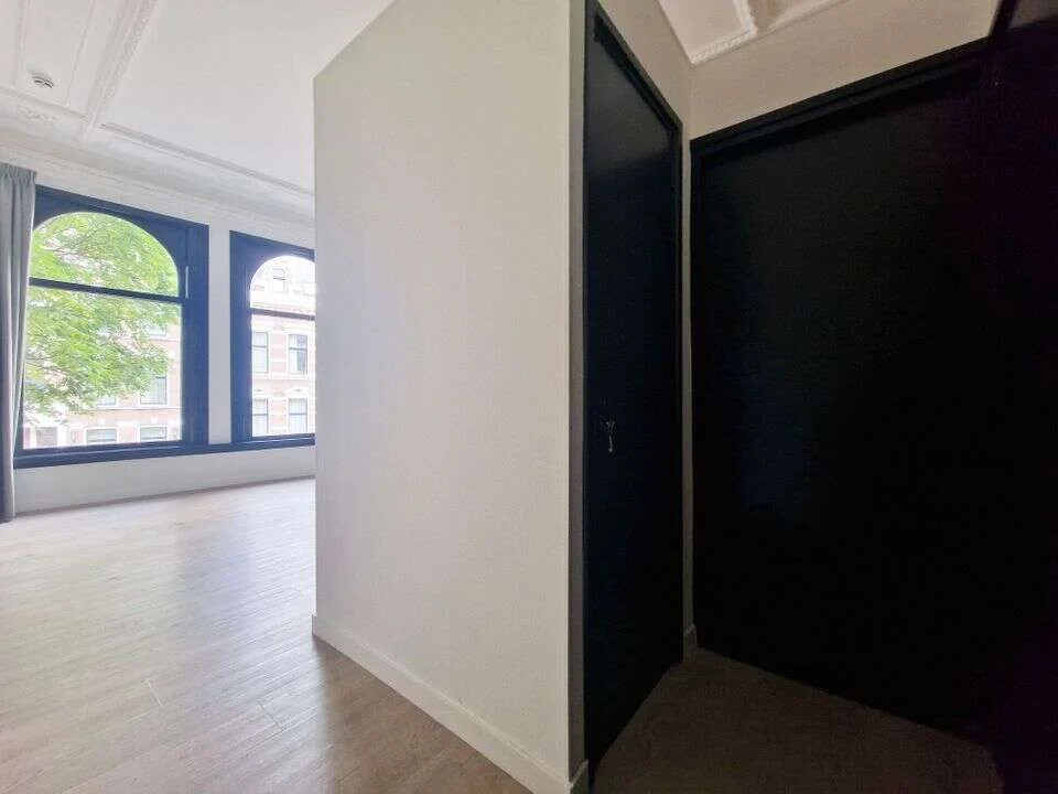 Foto van de Appartement gelegen aan de van Vollenhovenstraat in Rotterdam