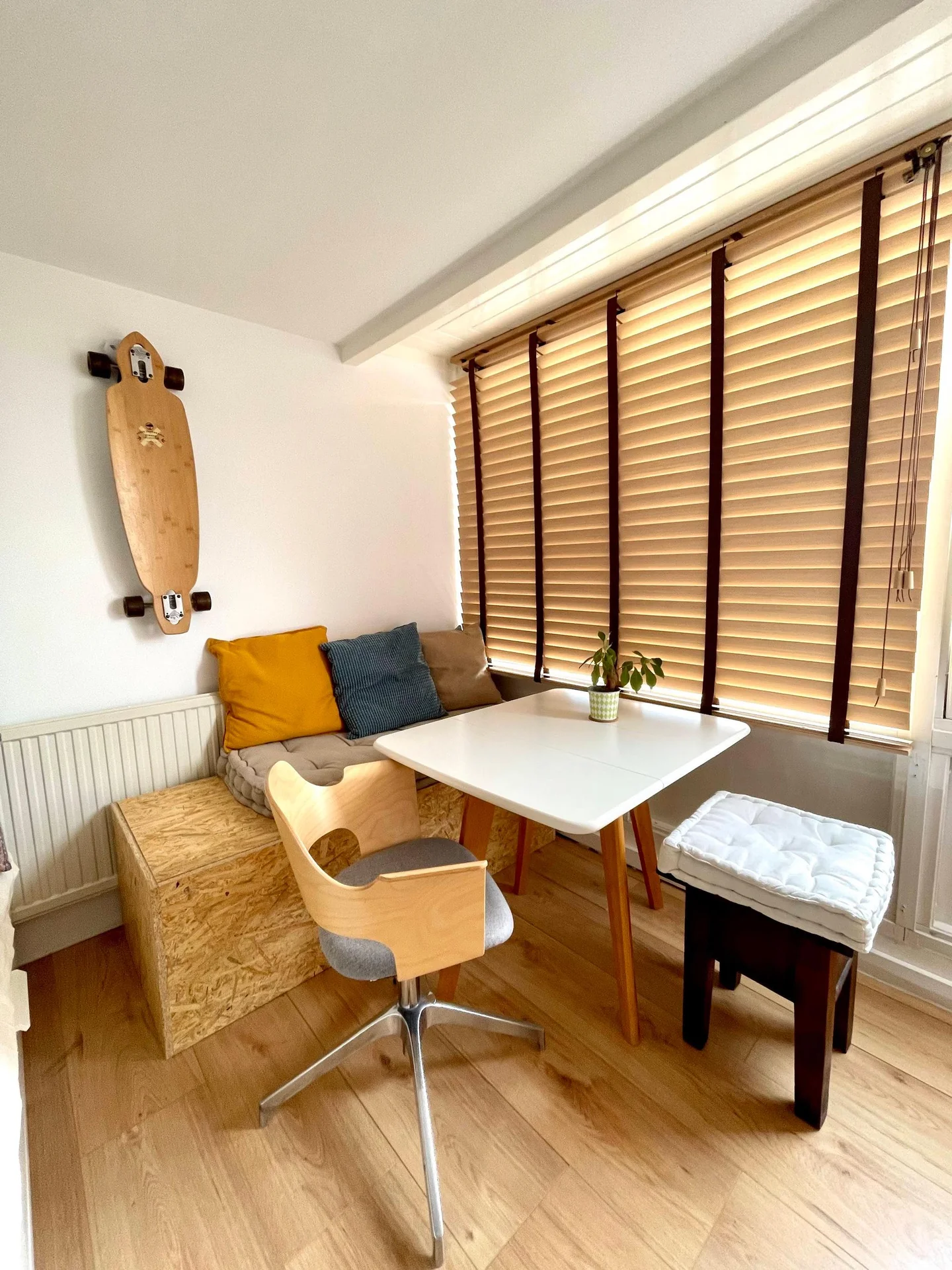 Foto van de Kamer gelegen aan de Uiterwaardenstraat in Amsterdam