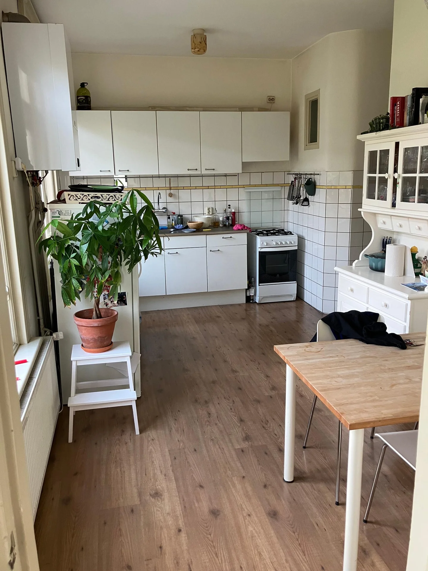 Foto van de Kamer gelegen aan de Maarten Harpertszoon Trompstraat in Amsterdam