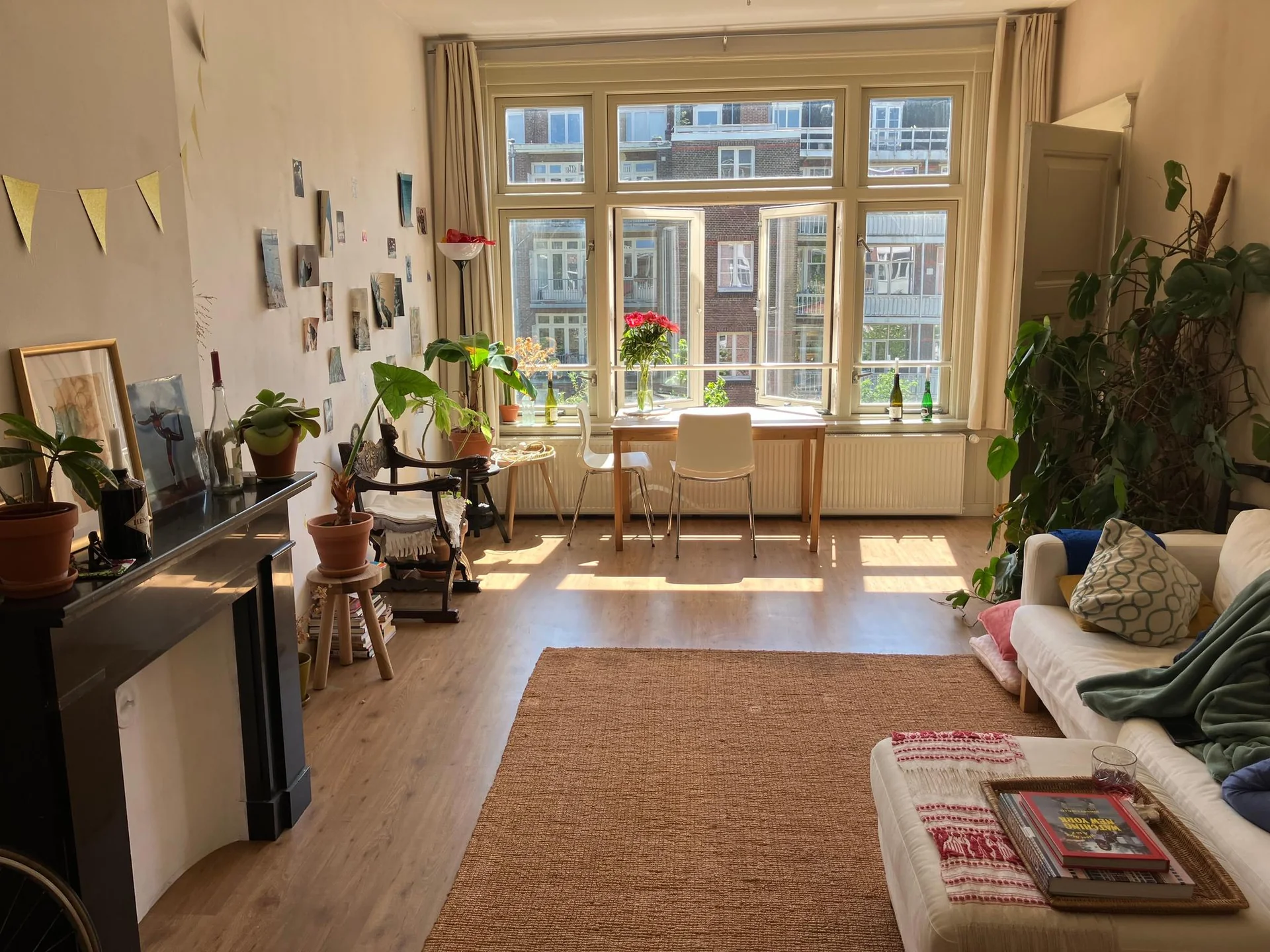 Foto van de Kamer gelegen aan de Maarten Harpertszoon Trompstraat in Amsterdam