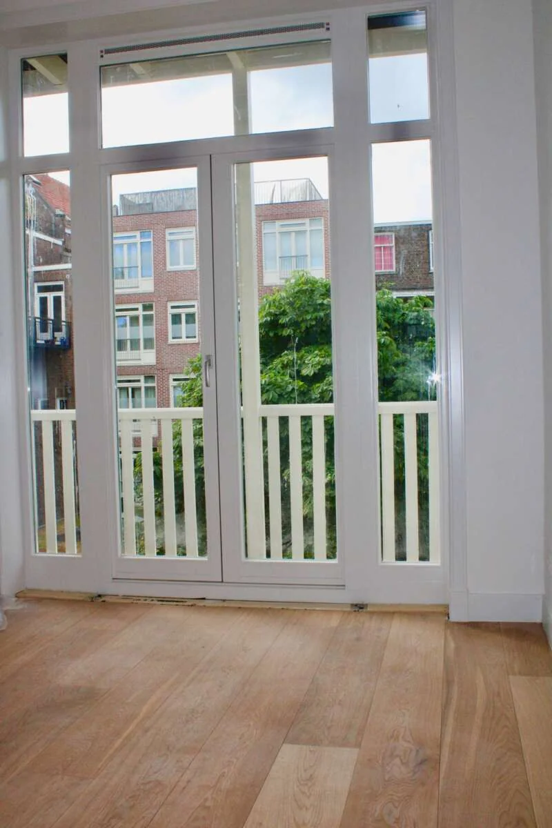 Foto van de Appartement gelegen aan de Ceintuurbaan in Amsterdam